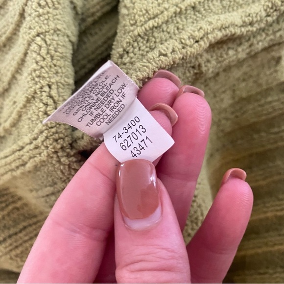 Vintage green cowl neck sweater - Picture 5 of 6